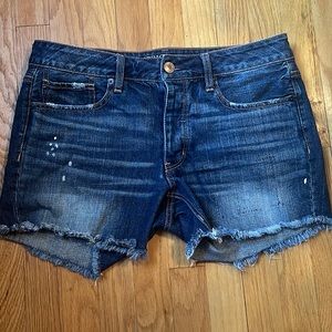American Eagle Outfitters Indigo Frayed-Hem Denim Shorts